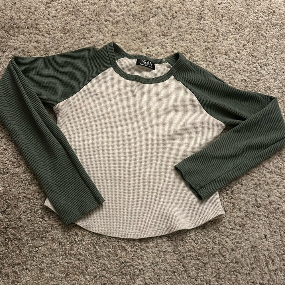 Jolie & Jay cream & sage green crop top!